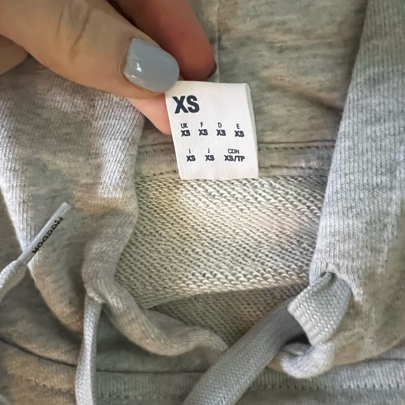 Reebok hoodie - Picture 2 of 4